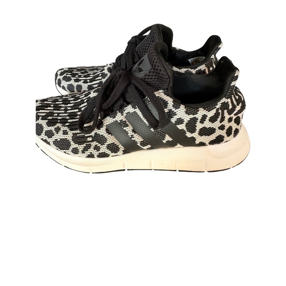 Adidas Swift Run Leopard Print Kids Shoes Black‎ White Sneakers Size 5.5